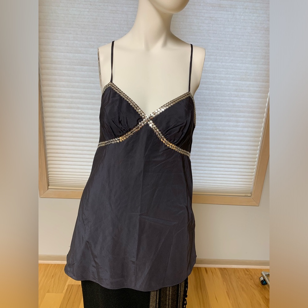 The Limited Grey Women’s Size M Top Side Zipper Good Condition